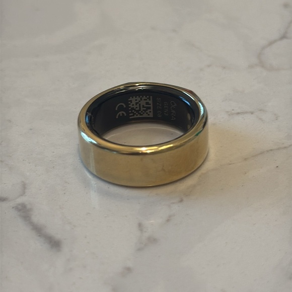 Oura Ring Gen3 Heritage Gold w/ 2 Chargers & Box - Picture 8 of 17